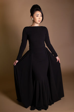 Noir + Dramatics Overskirt 2 Piece Set